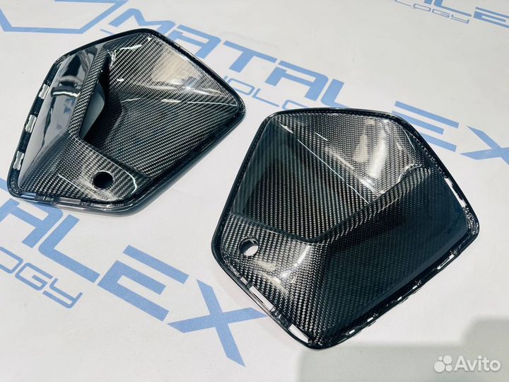 Воздуховод BMW G60 SQ стиль сухой карбон