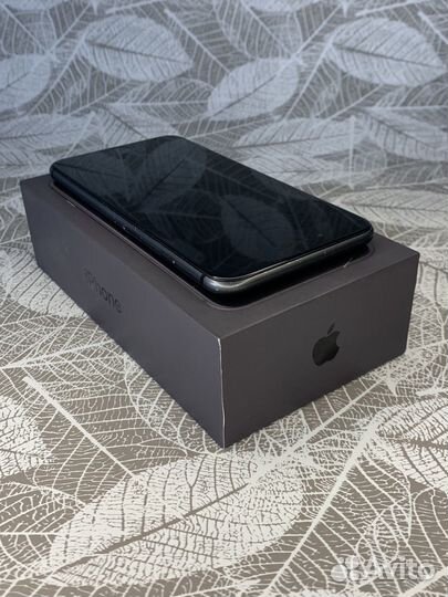 iPhone 8 plus 64gb