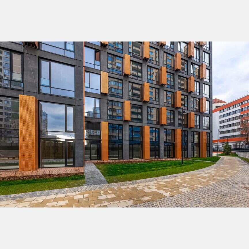 4-к. квартира, 127,8 м², 7/13 эт.