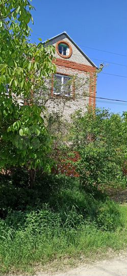 Дом 237 м² на участке 8 сот.