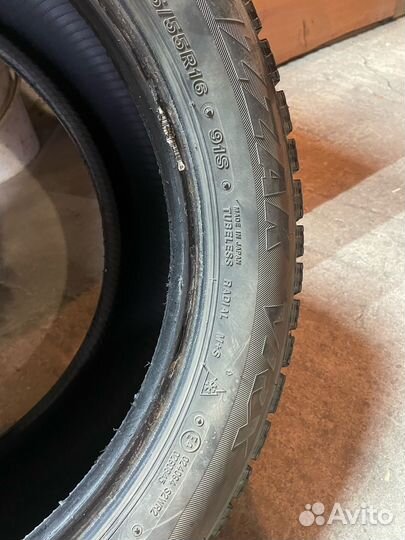 Bridgestone Blizzak VRX 205/55 R16