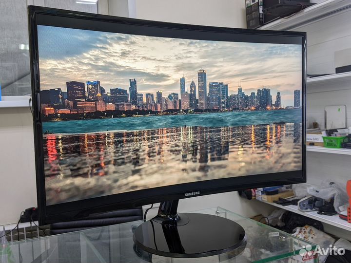 Монитор Samsung CF39 (C27F390FHI)