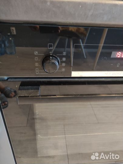 Духовой шкаф Bosch HBF534EB0R