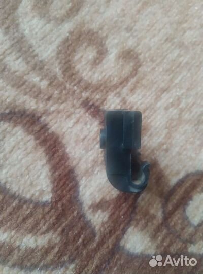 Держатель заднего дивана гранта