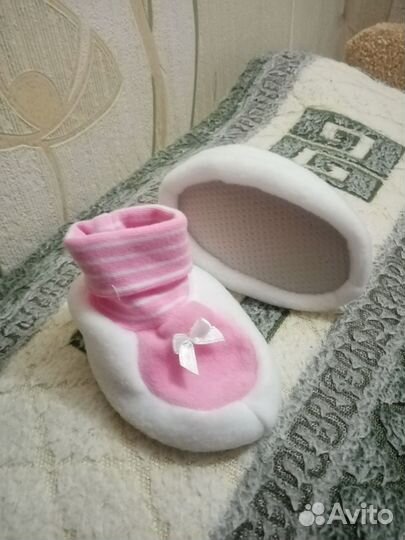 Комплект флисовая шапочка и пинетки