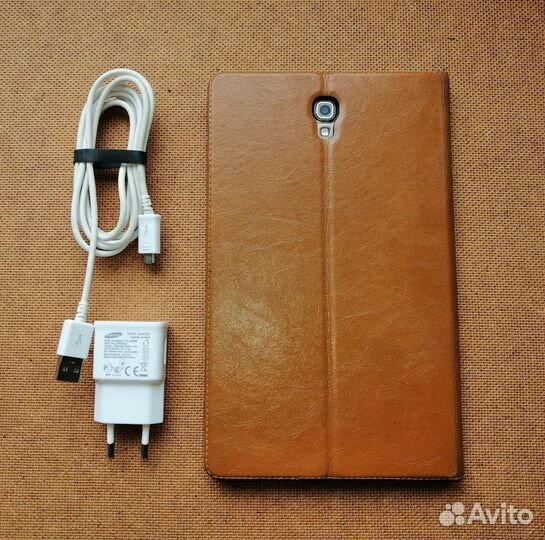 Планшет Samsung Galaxy Tab S 8.4 (SM-T705 LTE 16Gb