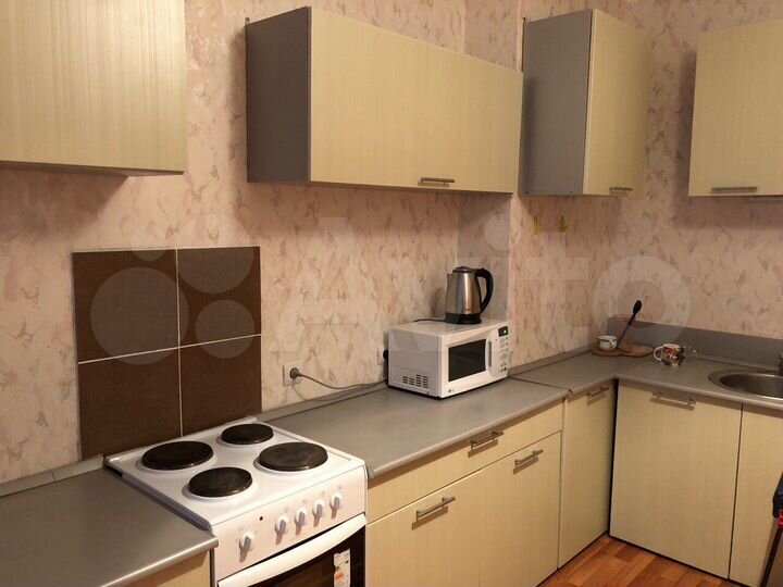 1-к. квартира, 40 м², 10/16 эт.