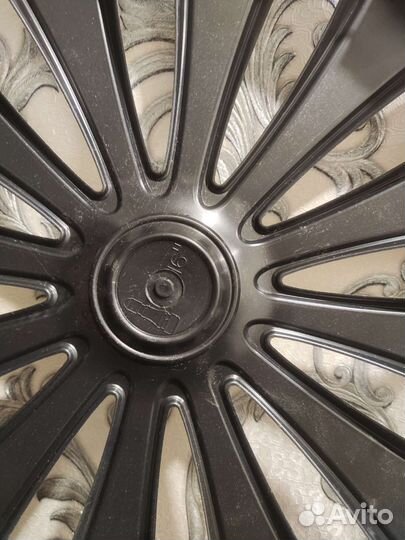 Колпаки nissan 16