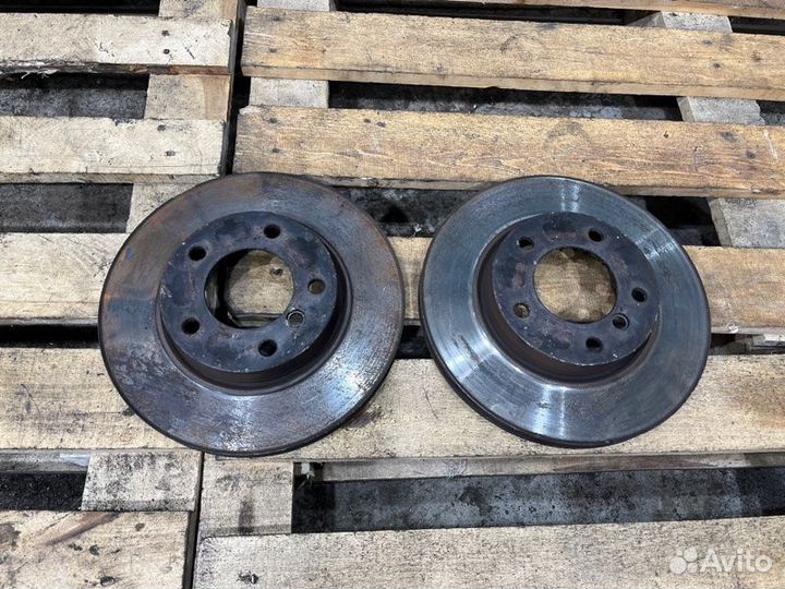 Диск тормозной передний Bmw 3 E36 M50B20 1993