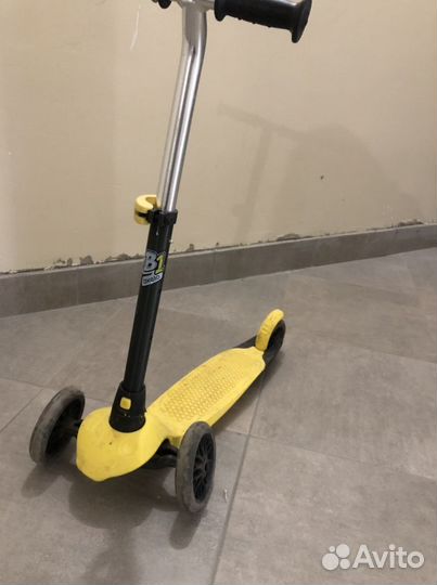 Самокат axelo трехколесный