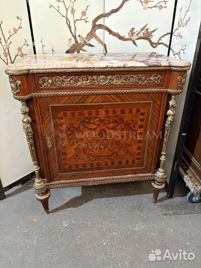 Комод. Тумба. Мебель в стиле Людовика.Антиквариат
