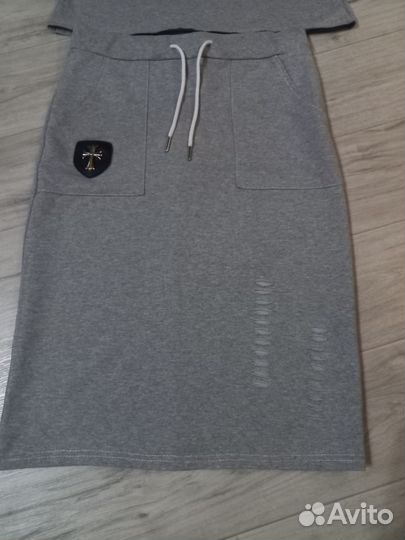 Костюм женский