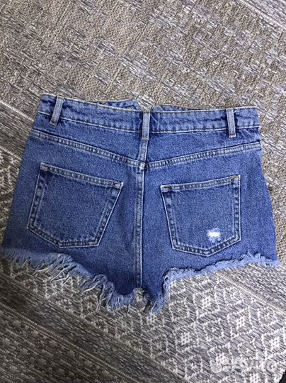 Джинсовые шорты