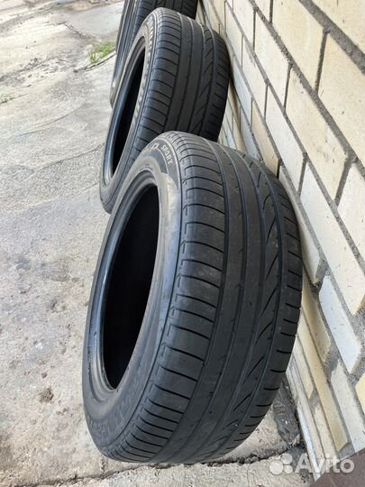 Bridgestone Dueler H/P 255/55 R19