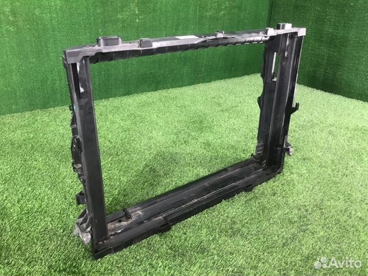 Планка радиатора Bmw 5 E60 N52B30 2006