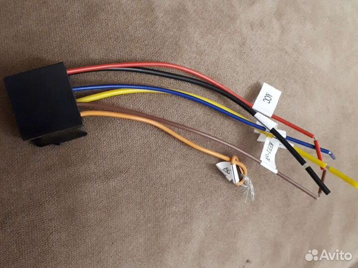 Разъем для автомагнитолы