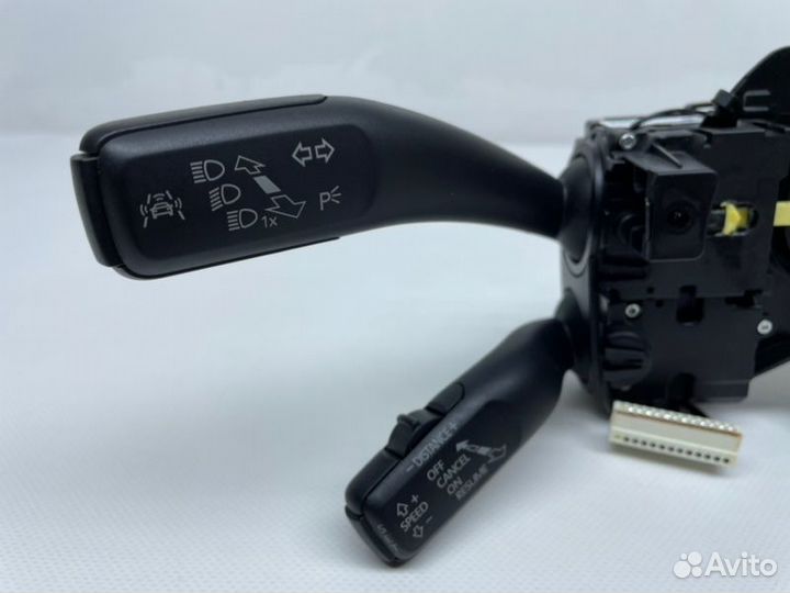 Подрулевой переключатель Volkswagen Touareg FL 3.6