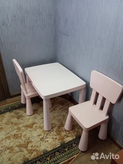 Детский стол и 2 стула IKEA маммут