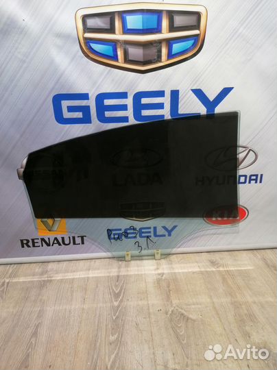 Стекло боковое двери Kia RIO 3 Лев