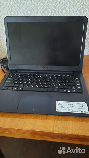 Ноутбук asus