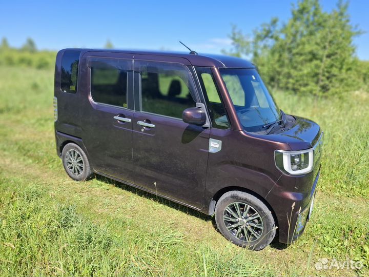 Daihatsu Wake 0.7 CVT, 2016, 151 000 км