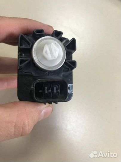 Моторчик корректора фары Mitsubishi Pajero Sport
