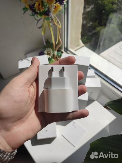Быстрая зарядка iPhone 20W (блок + кабель)