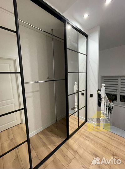 Шкаф в детскую