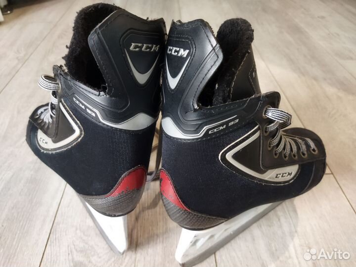 Коньки хоккейные CCM р.31