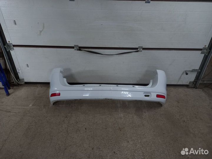 Бампер задний LADA Largus 1