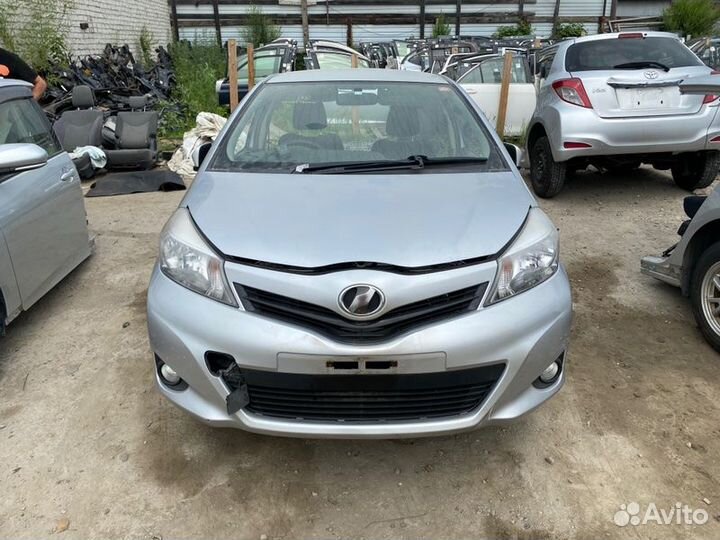 Датчик abs задний левый Toyota Vitz NSP135 1NR-FE
