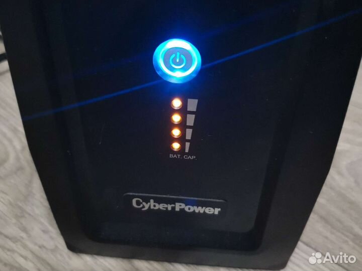 Ибп CyberPower 2200