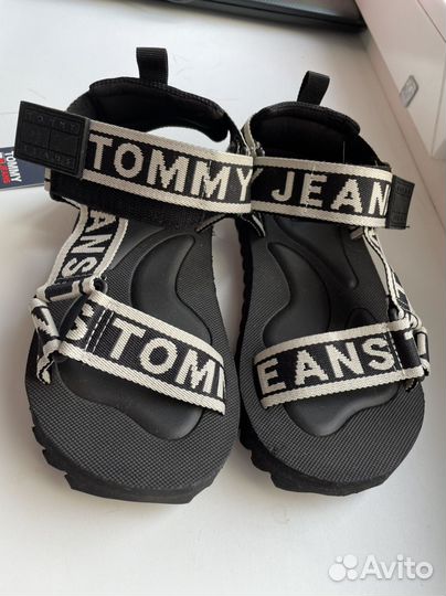 Tommy hilfiger сандали