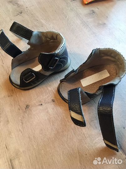 Ортопедические сандали