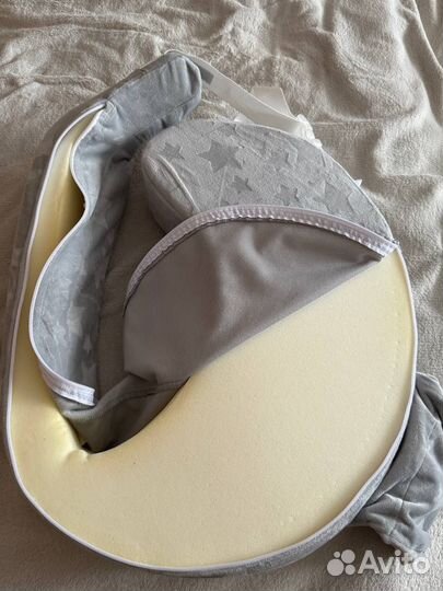 Подушка для кормления loona