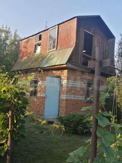 Дом 20 м² на участке 4 сот.