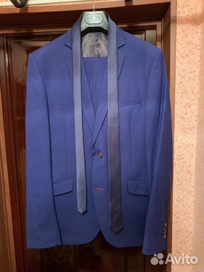 Костюм мужской