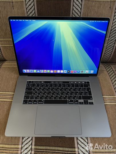 MacBook Pro 16 2020 как новый