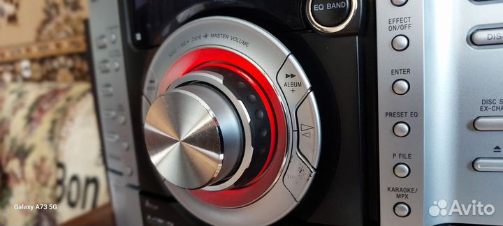 Sony MHC-RV777D муз. центр стоит резерв