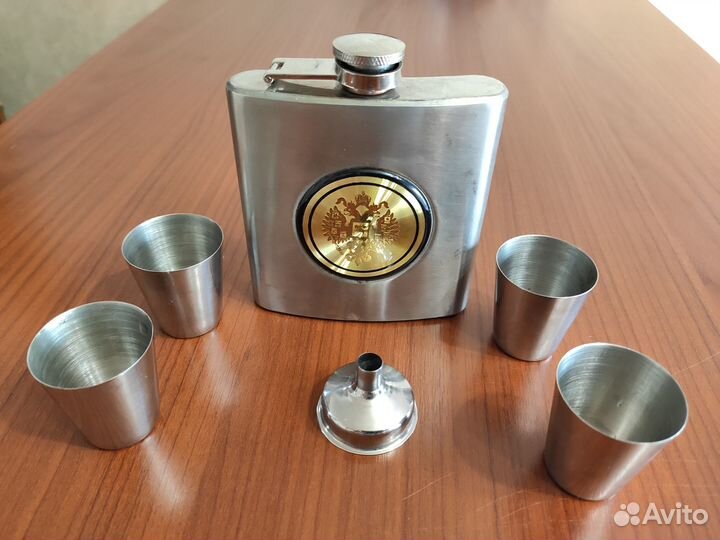 Подарочная фляжка, рюмки и воронка (нерж.сталь)