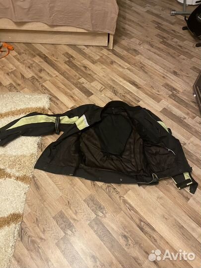 Мотокуртка