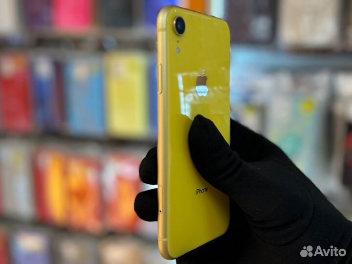 iPhone Xr, 64 ГБ