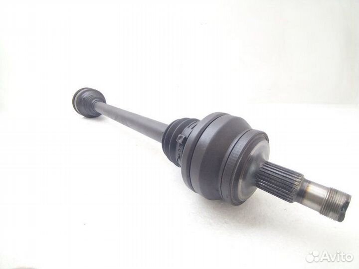 Полуось (привод) задний правый Mercedes-Benz