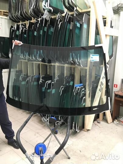 Лобовое стекло Хендай Крета