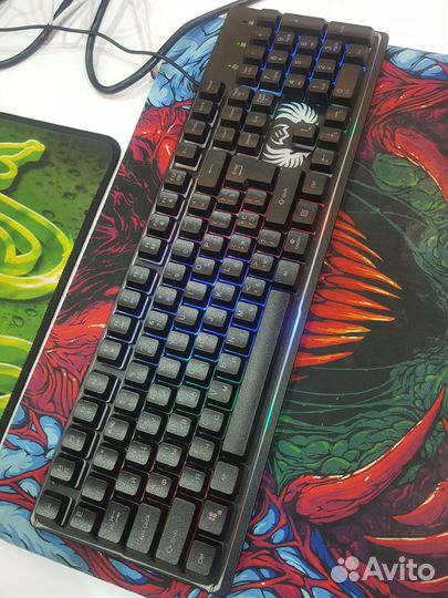 Клавиатура с подсветкой