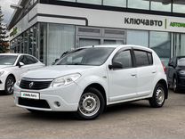 Renault Sandero 1.6 AT, 2012, 109 808 км, с пробегом, цена 525 000 руб.