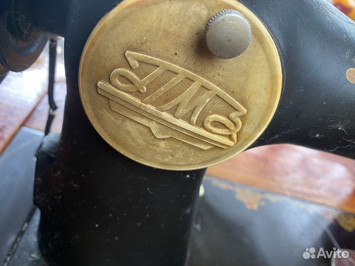 Швейная машинка ножная пмз