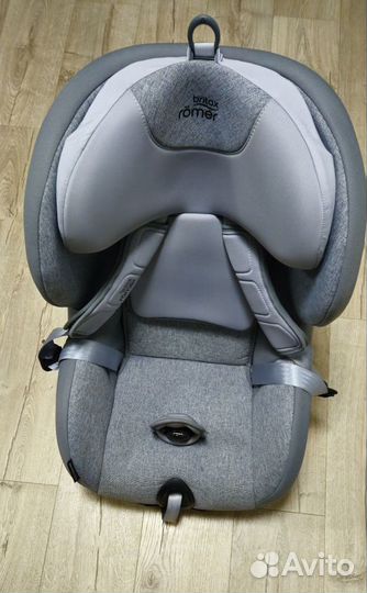 Автокресло Britax Romer Trifix2 i size