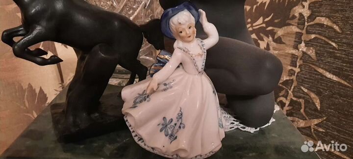 Фарфоровые статуэтки Европа