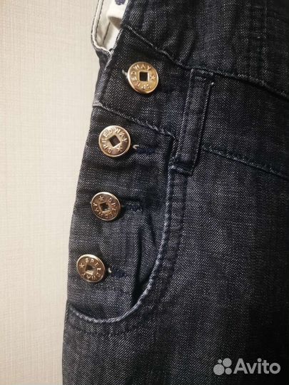 Комбинезон джинсовый